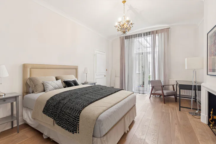 Flat Ennismore Gardens in City of Westminster