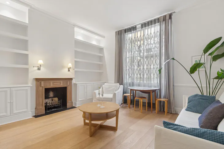 Flat Ennismore Gardens in City of Westminster