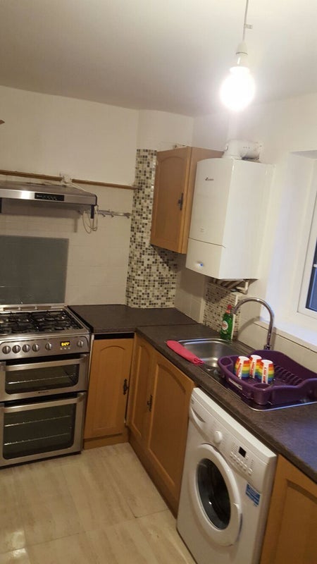 Room Noel Park Road in Greater London