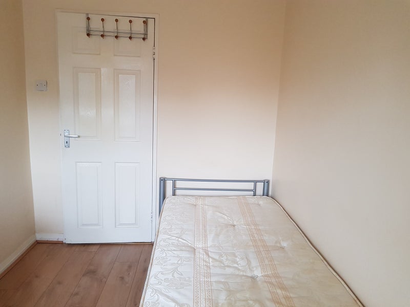 Room Noel Park Road in Greater London