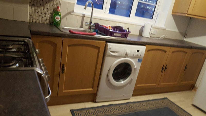 Room Noel Park Road in Greater London