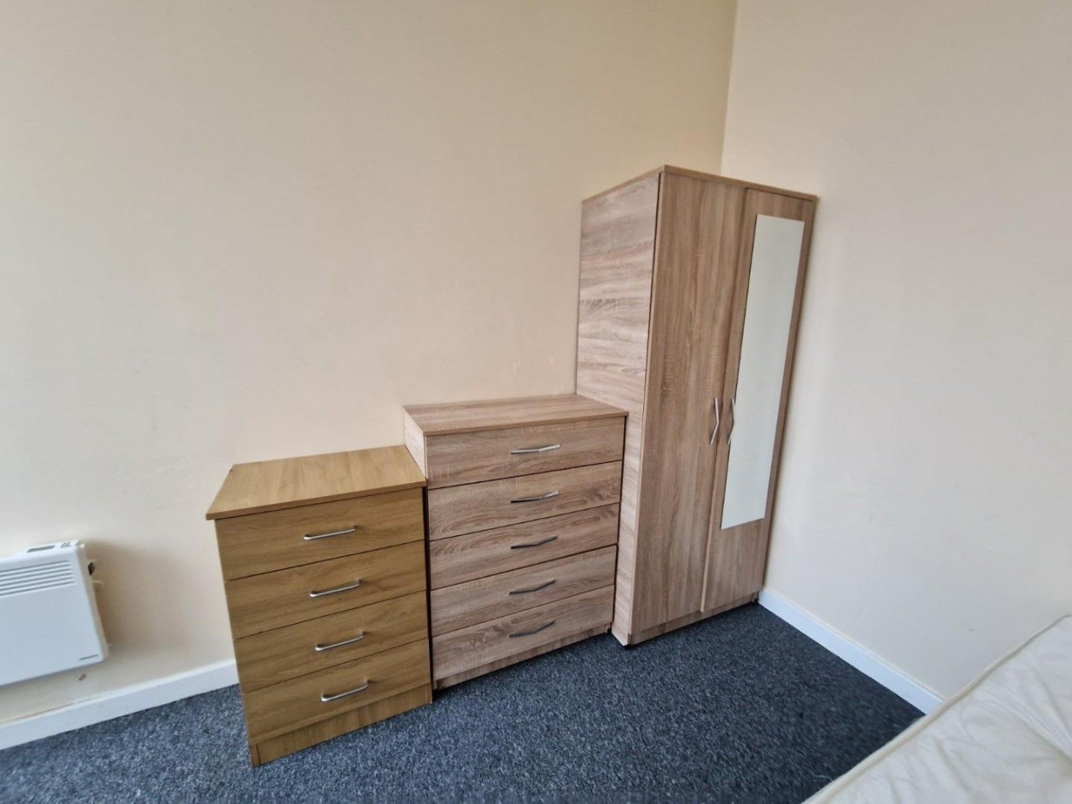 Room Mitford Street in Trafford