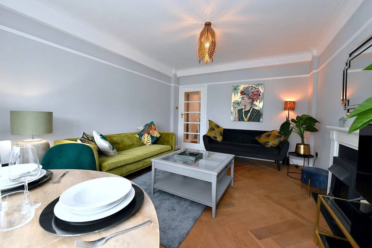 Flat Rich Lane in Greater London