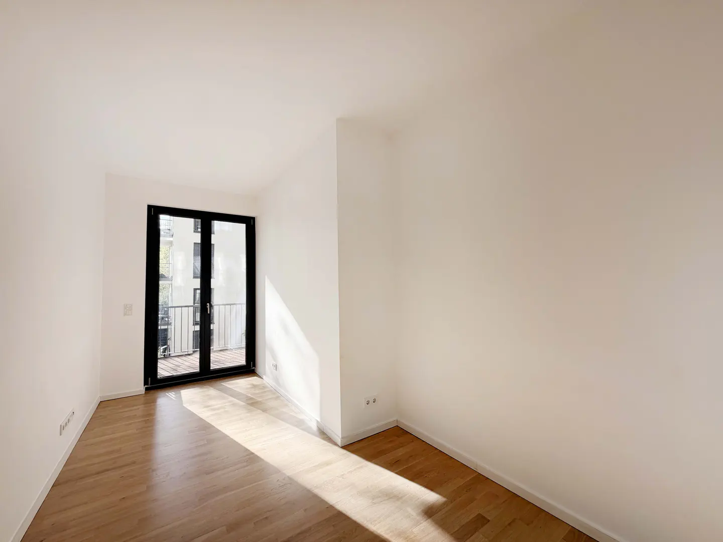 Wohnung Pestalozzistraße in Berlin