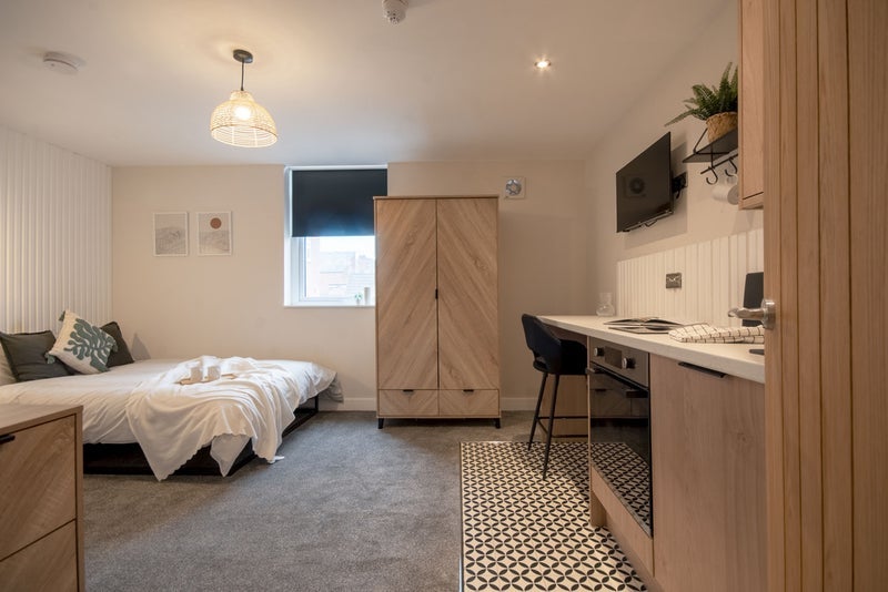 Room Derby Road in Nottingham