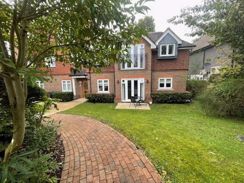 Flat Bond Road in Warlingham
