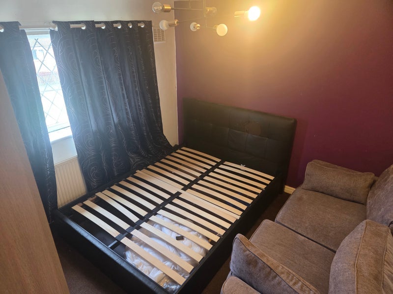 Room Halstead Road in Preston