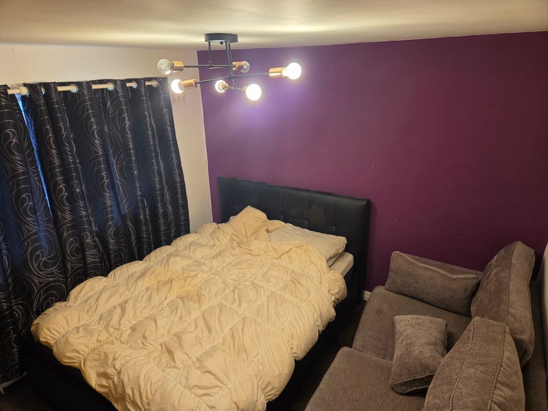 Room Halstead Road in Preston