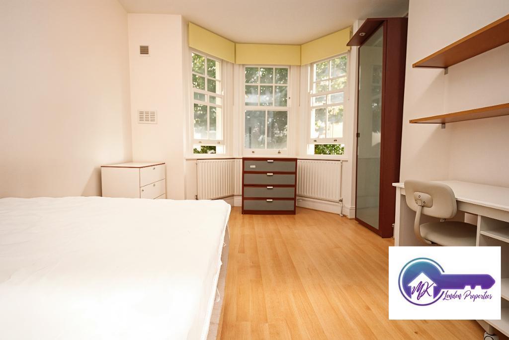 Flat Royal College Street in Greater London
