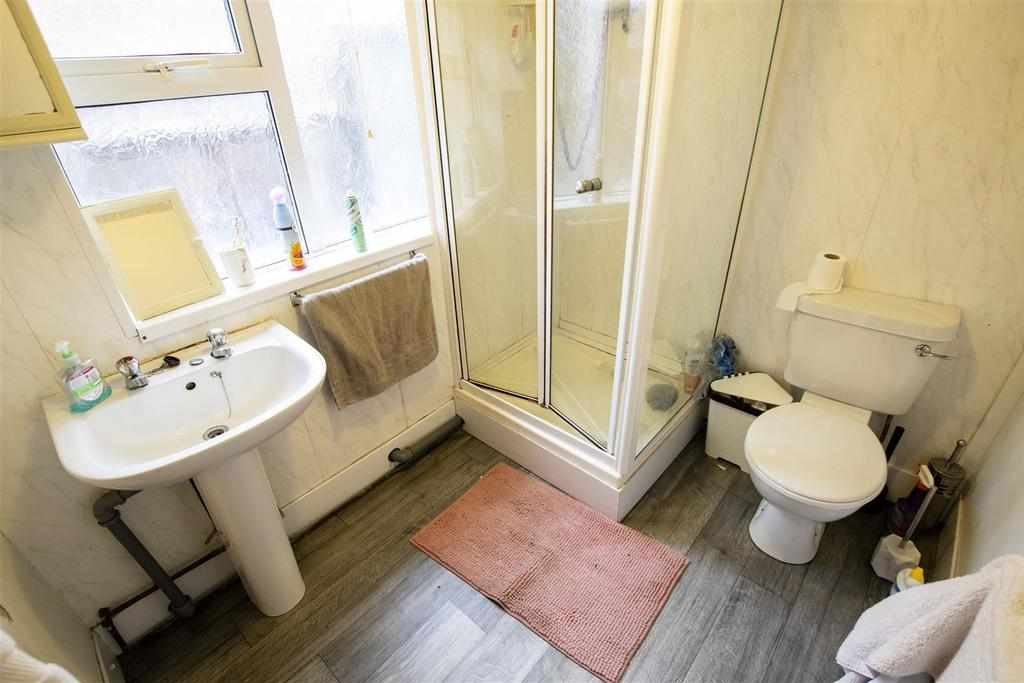 Flat Dawlish Road in Birmingham