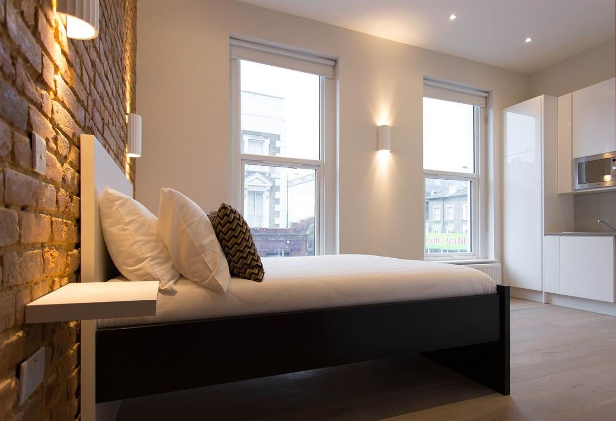 Flat Hornsey Road in Greater London