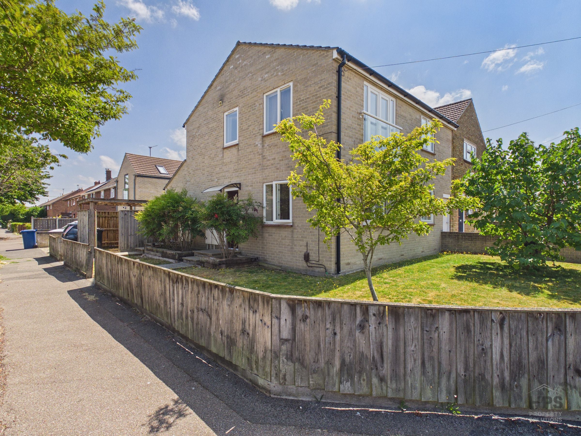 Flat Drayton Road in Cambridge