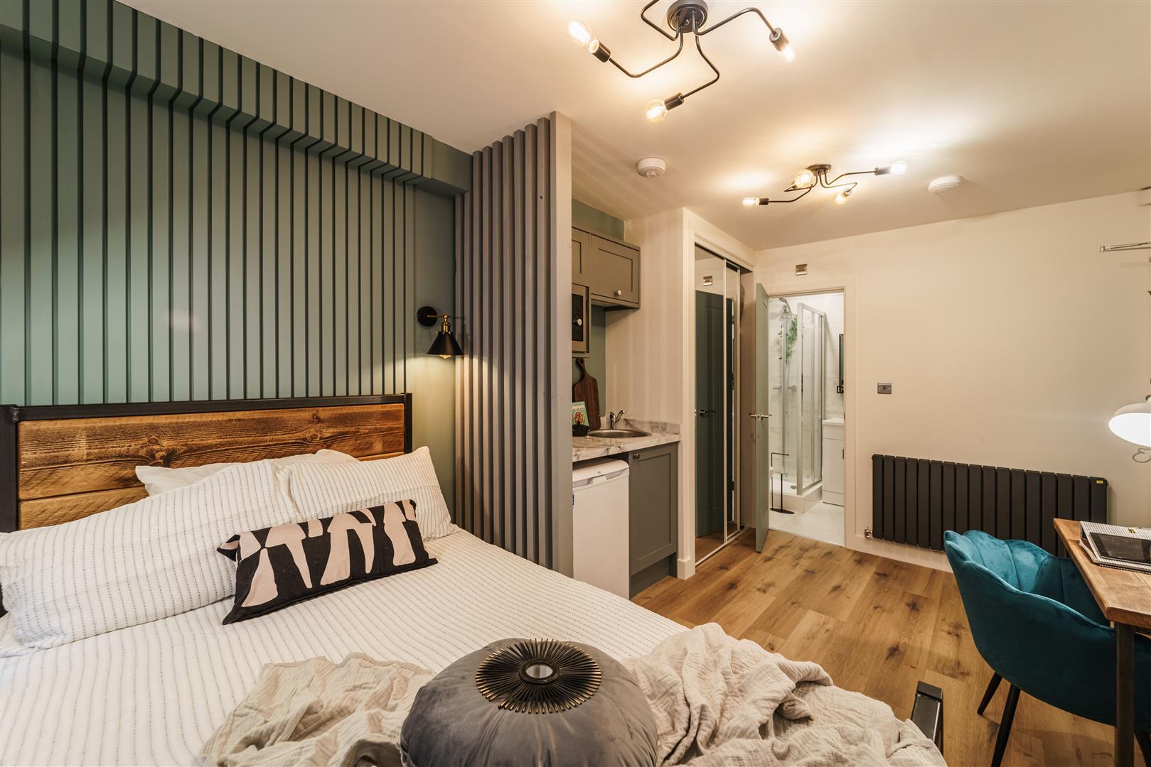 Room Highland Road in Coventry