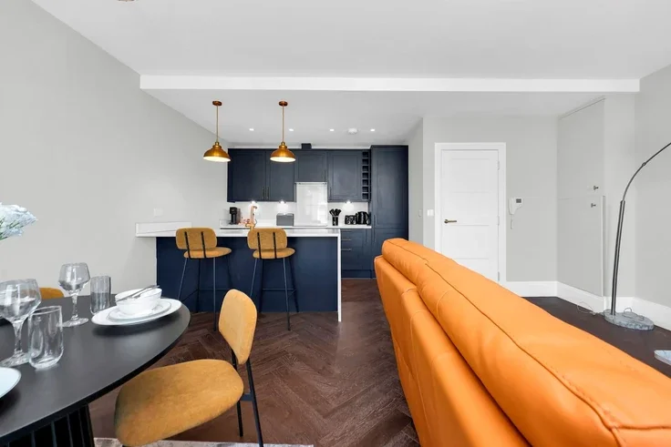 Flat Chatsworth Road in Greater London