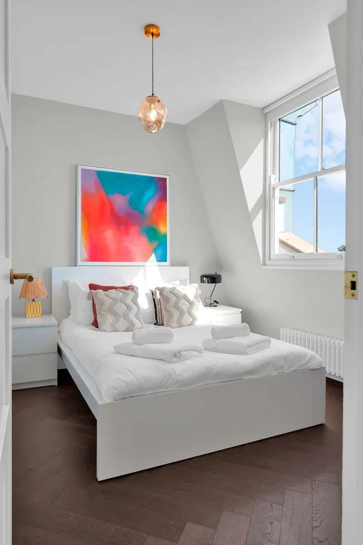 Flat Chatsworth Road in Greater London