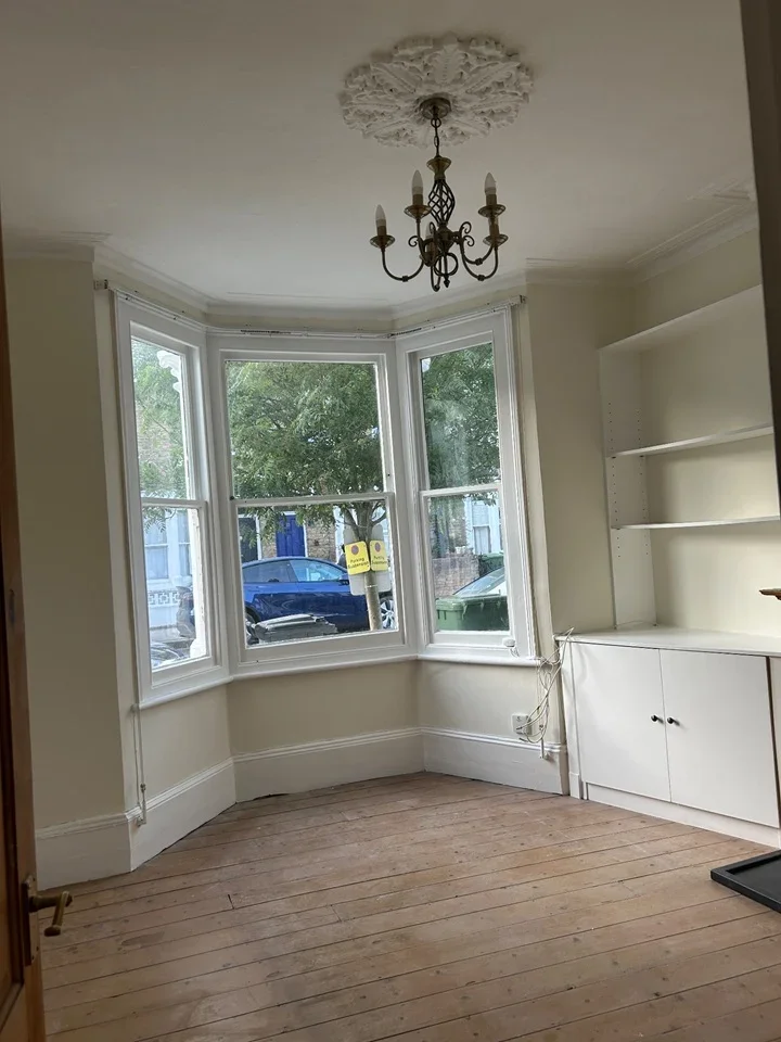 Flat Yeldham Road in Greater London