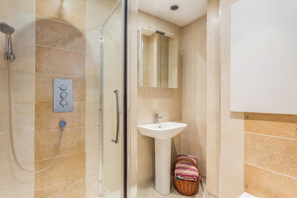 Flat Hyde Park Square in City of Westminster