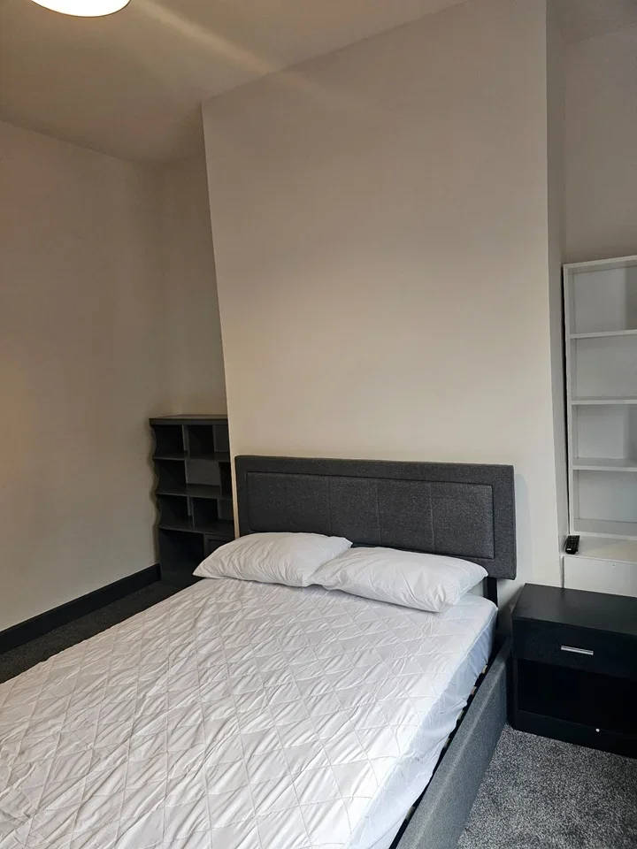 Room Oak Avenue in Newton-le-Willows