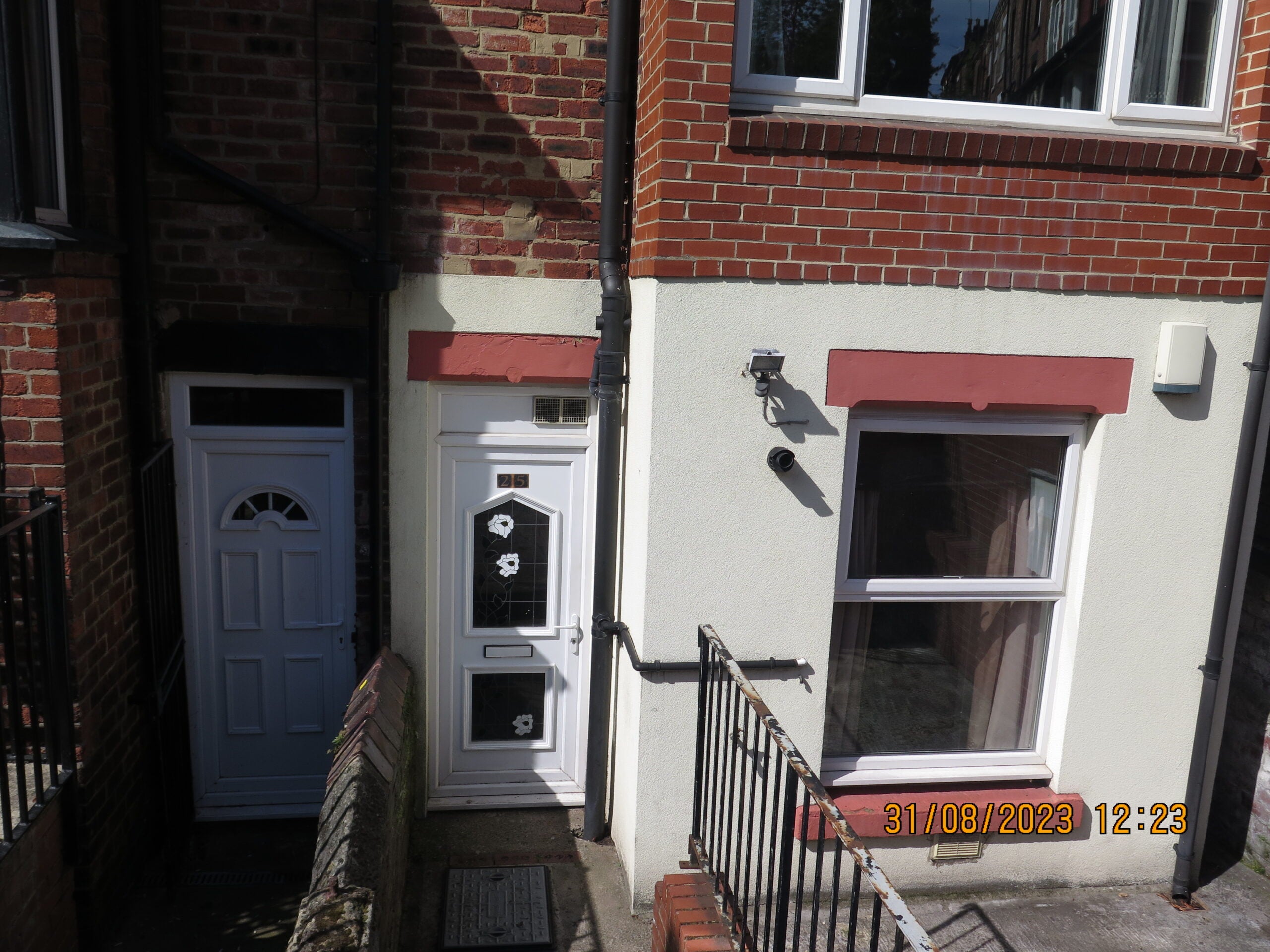 Flat Ebberston Terrace in Leeds