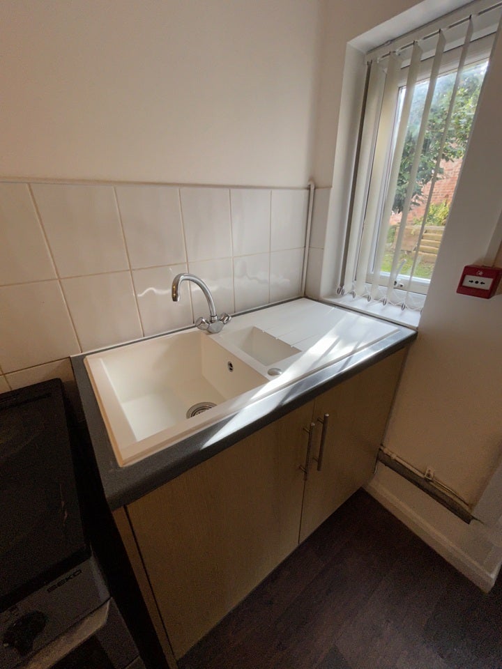 Flat Ivanhoe Street in Brierley Hill
