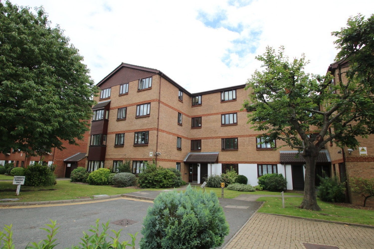 Flat Addiscombe Railway Park in Greater London