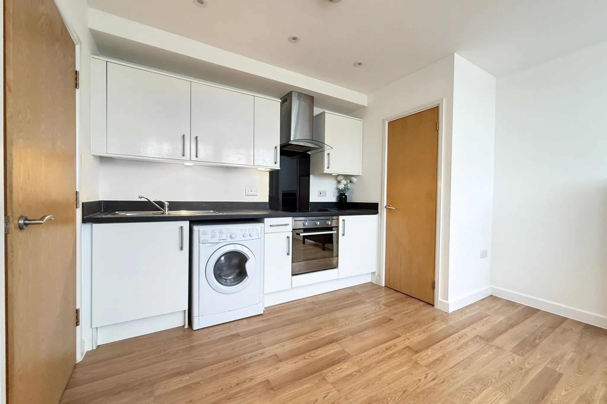 Flat Wella Road in Basingstoke and Deane
