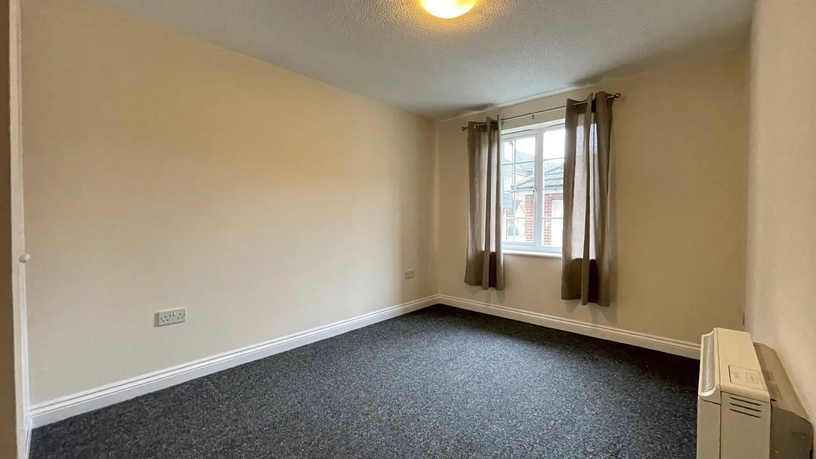 Flat Bartholomew Court in Newbury
