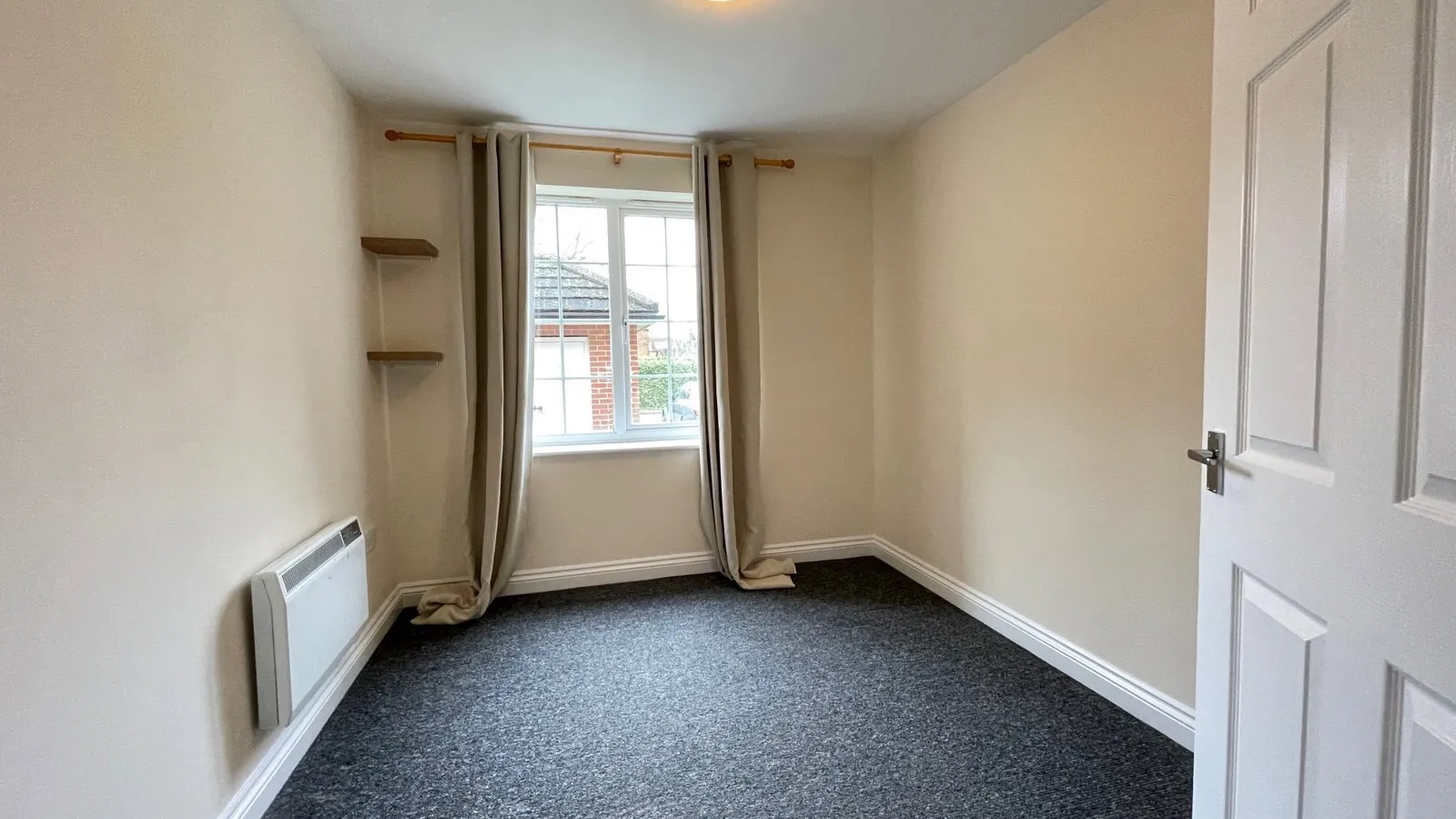 Flat Bartholomew Court in Newbury
