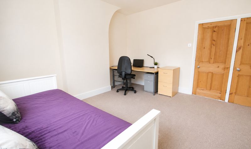 Flat Harley Street in Calderdale