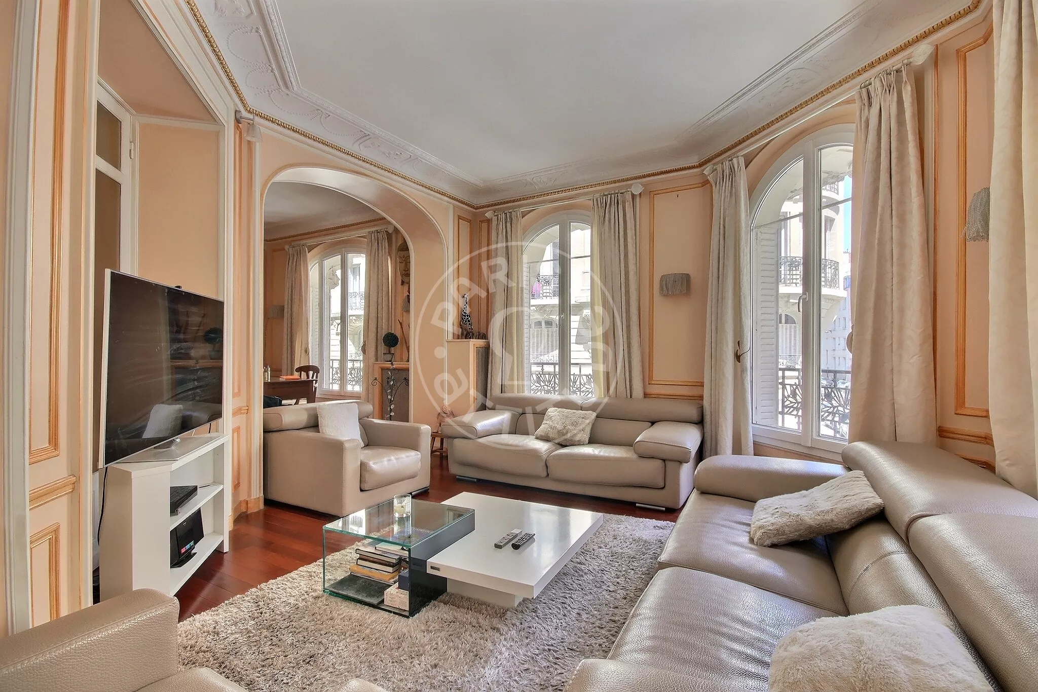 Appartement Rue Raynouard à Paris