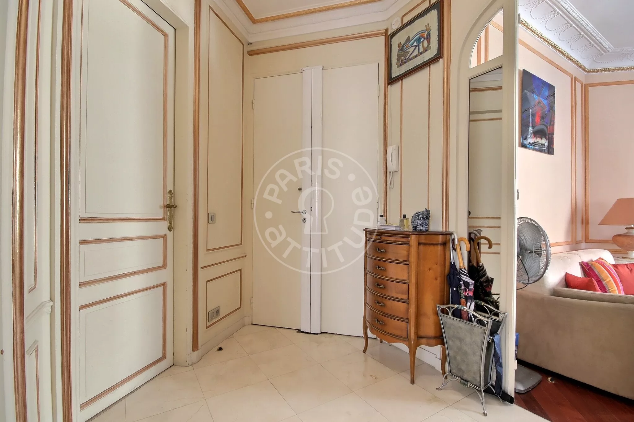 Appartement Rue Raynouard à Paris