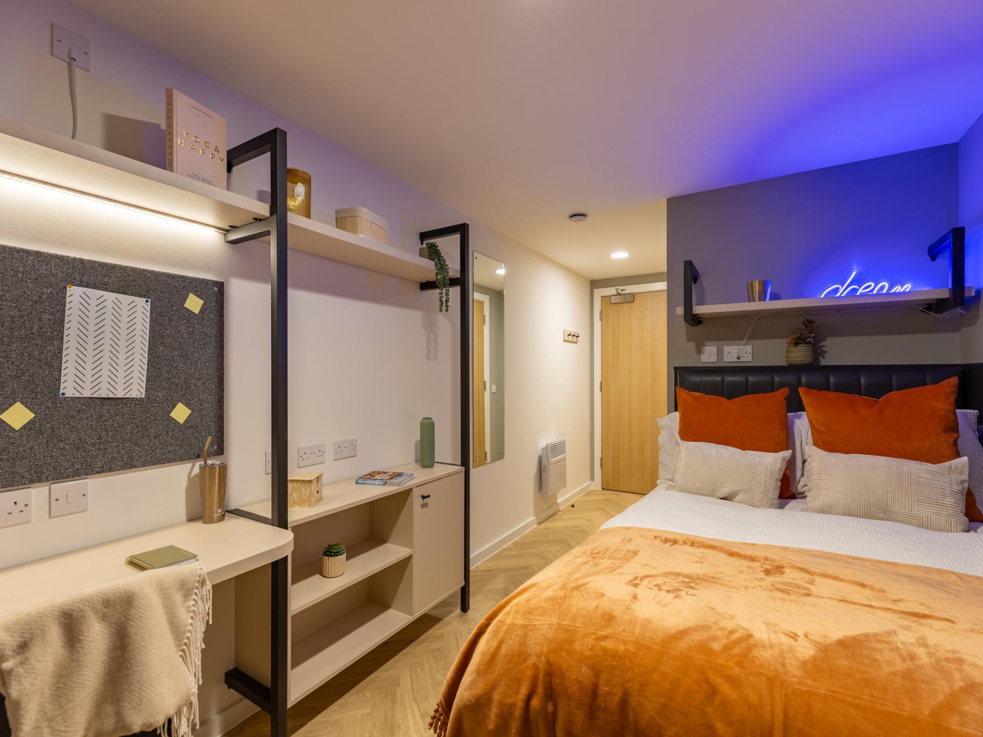 Room Huntingdon Street in Nottingham