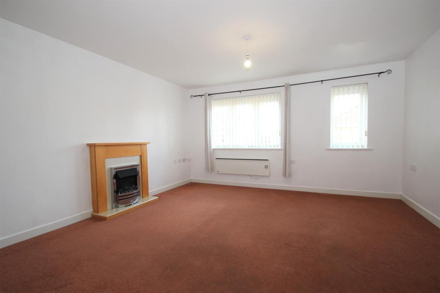 Flat Amherst Place in Ryde