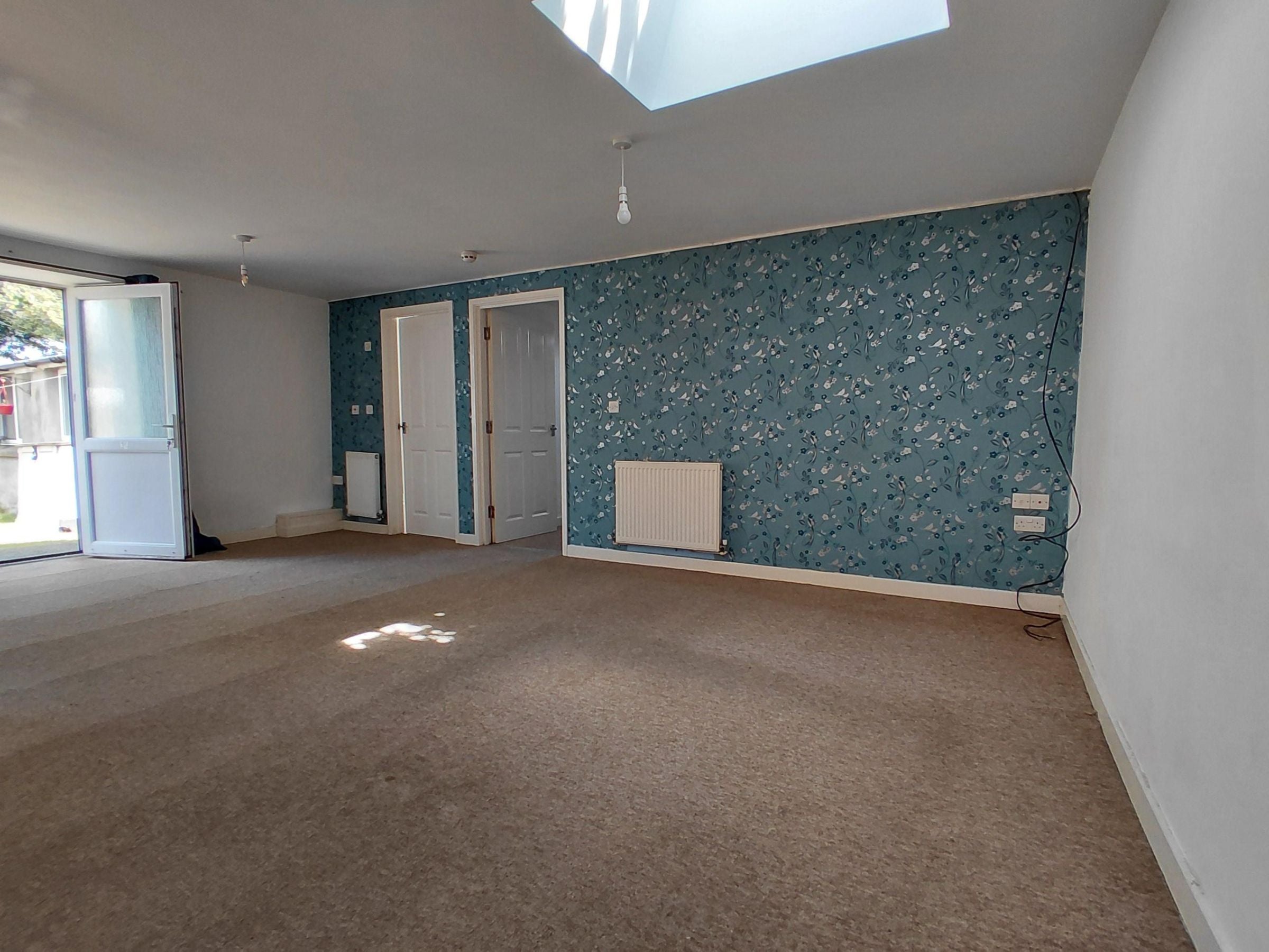 Flat Commercial Row in Pembroke Dock