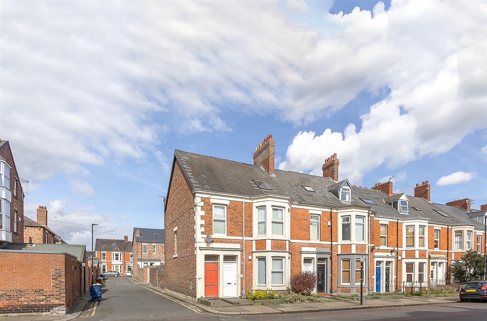 Flat Forsyth Road in Newcastle upon Tyne
