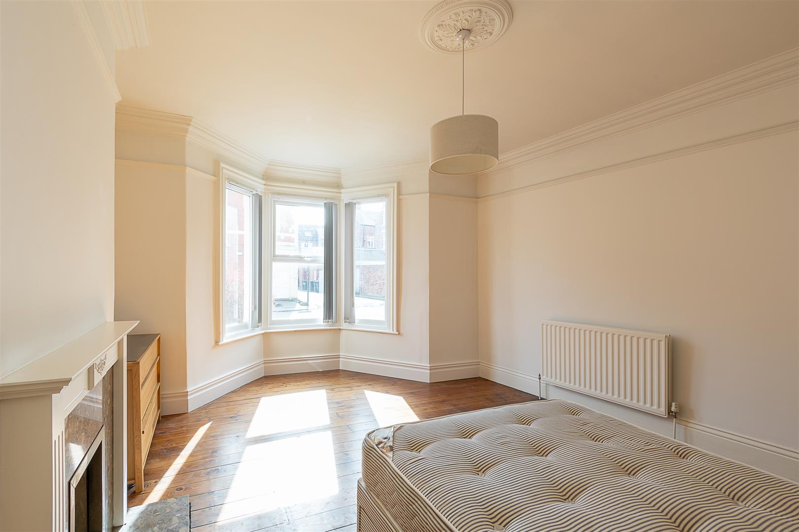 Flat Forsyth Road in Newcastle upon Tyne