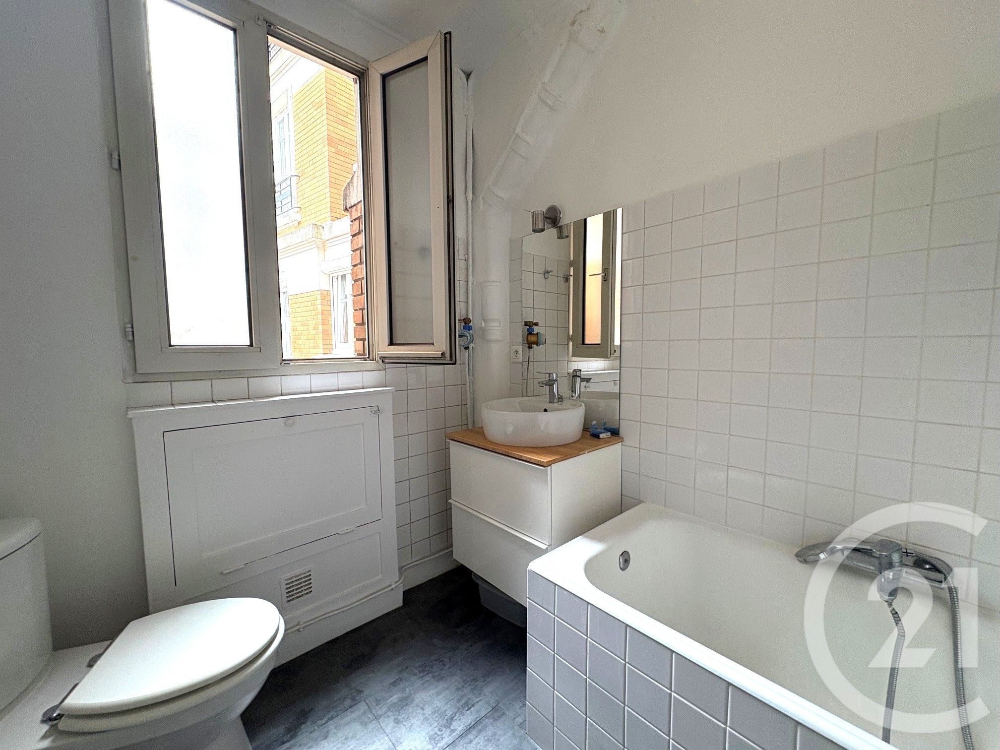 Appartement Avenue de Versailles à Paris