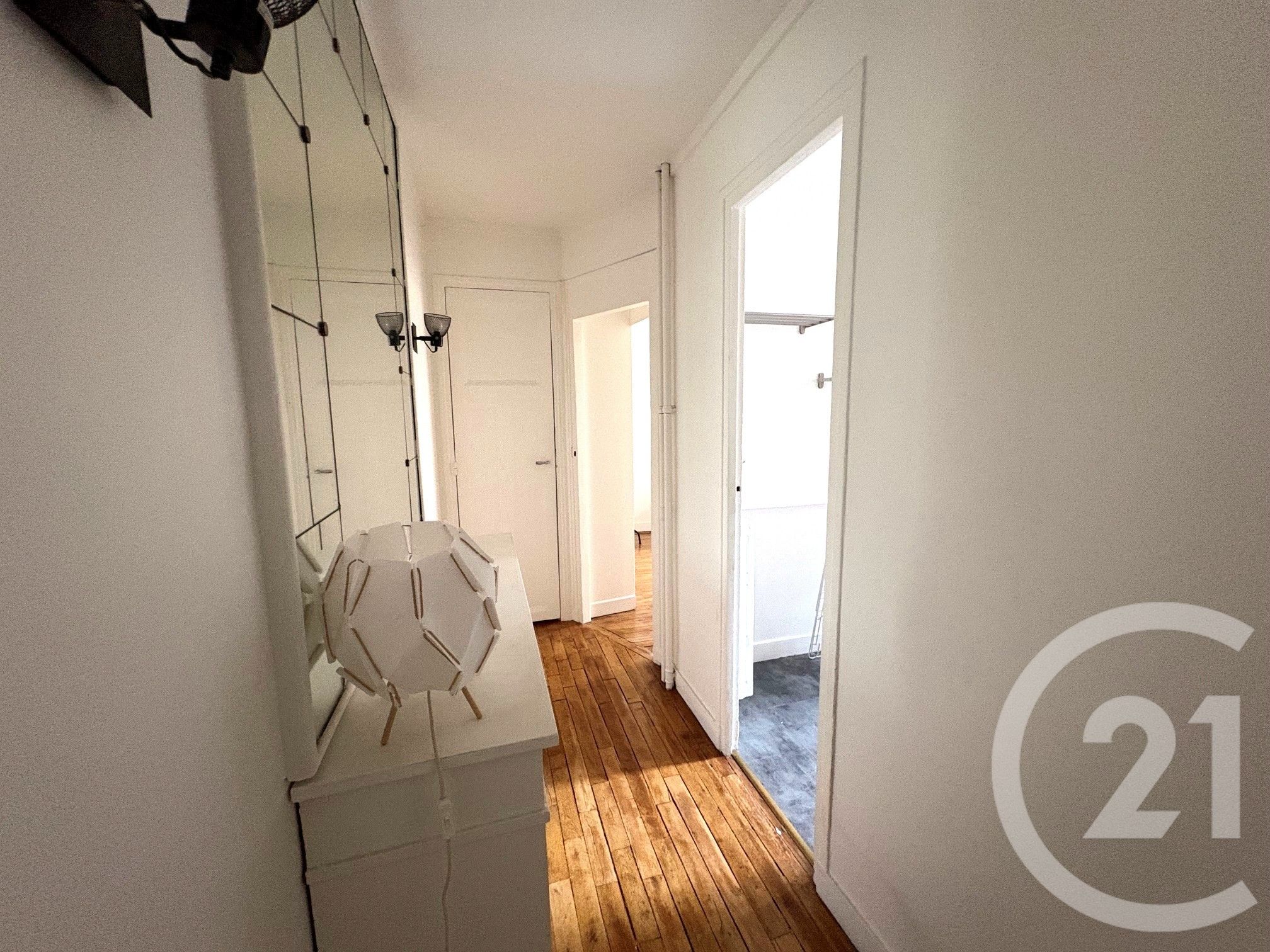 Appartement Avenue de Versailles à Paris