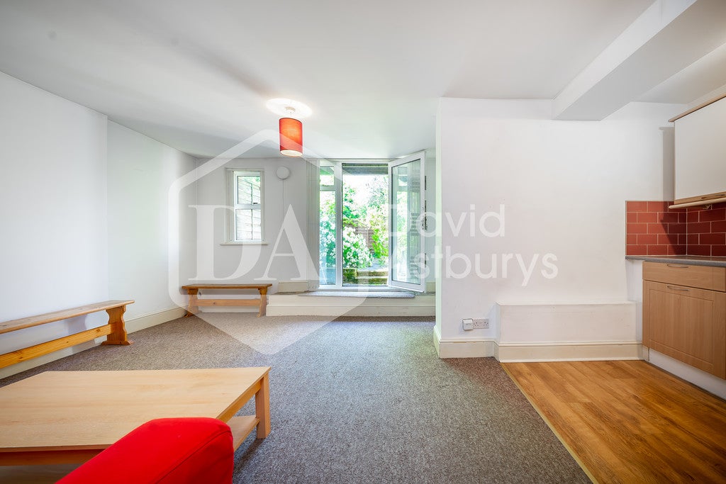 Flat Camden Road in Greater London