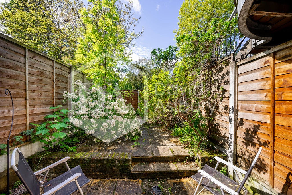 Flat Camden Road in Greater London
