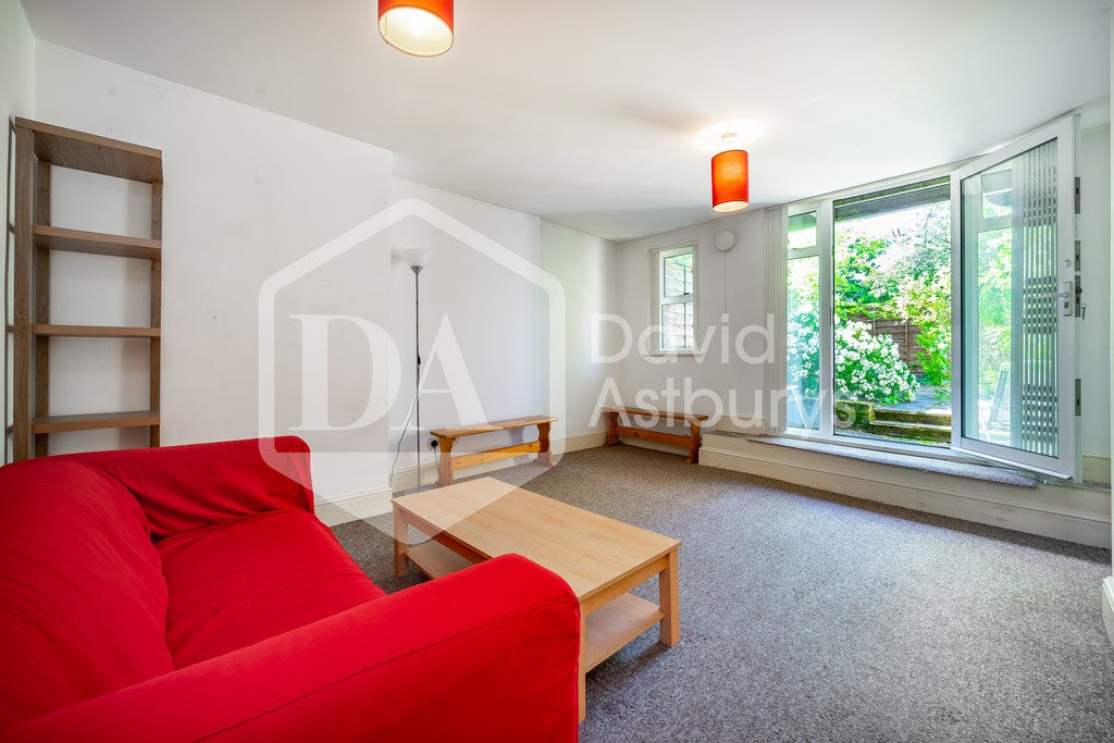 Flat Camden Road in Greater London