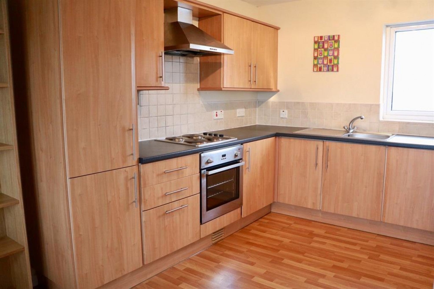 Flat Gilmartin Grove in Liverpool