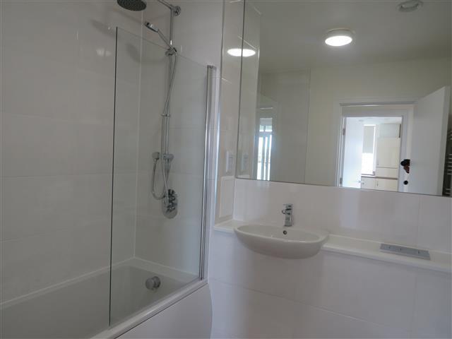 Flat Redruth Gate in Milton Keynes