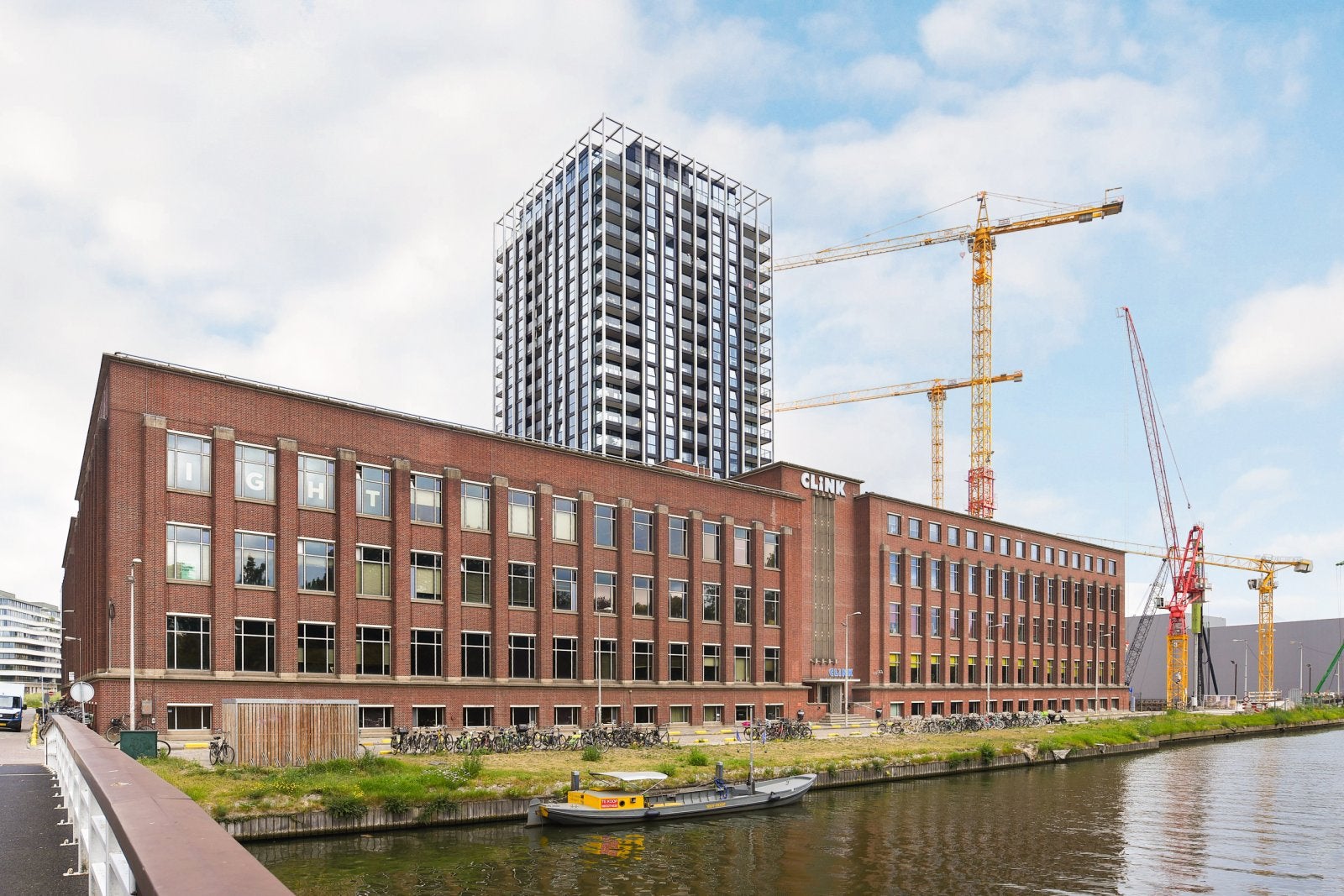 Huis Bercylaan 297 in Amsterdam