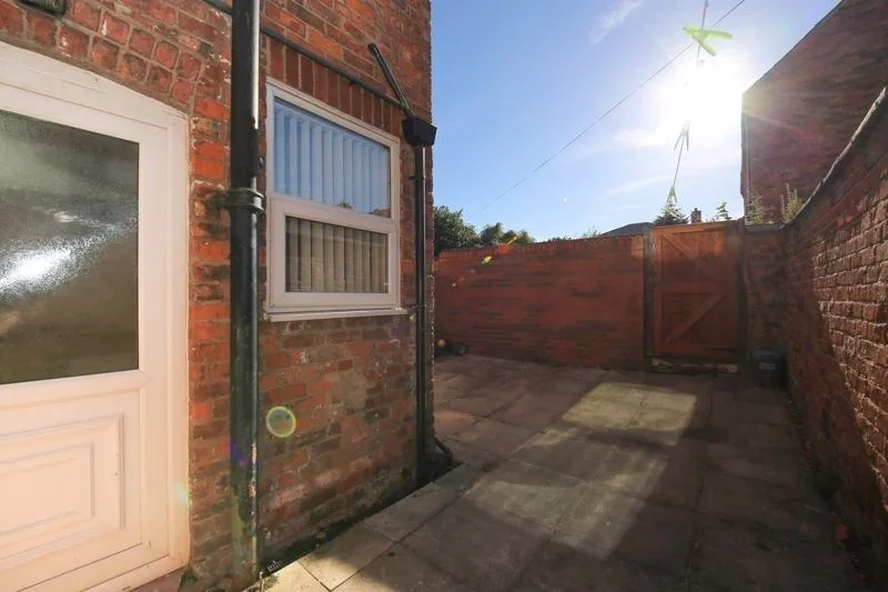 House Cecil Street in Hindley