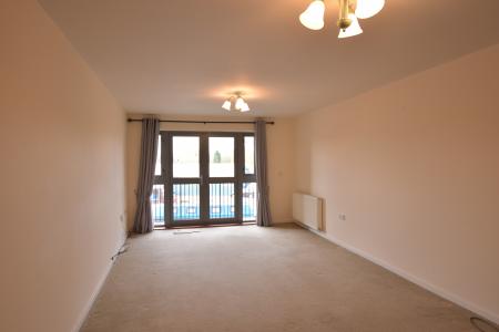 Flat Cameron Wharf in Stone