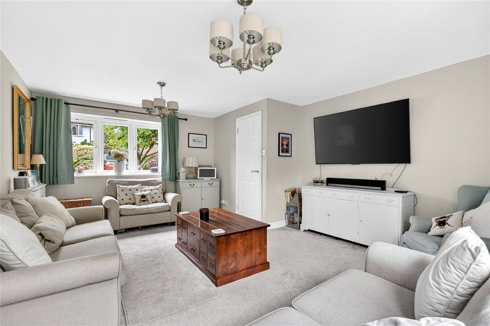 House Cavendish Meads in Sunninghill