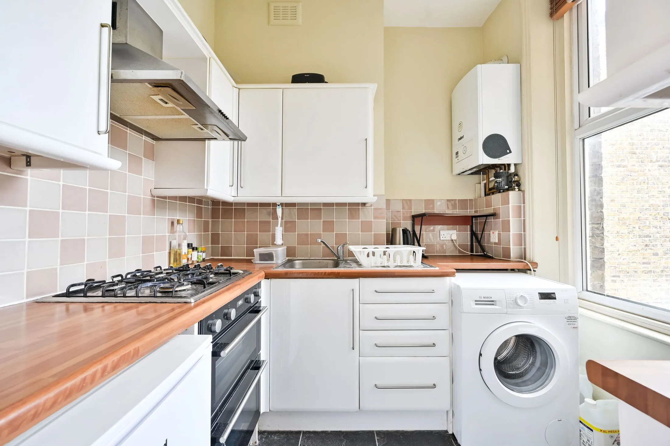 Flat Bravington Road in City of Westminster