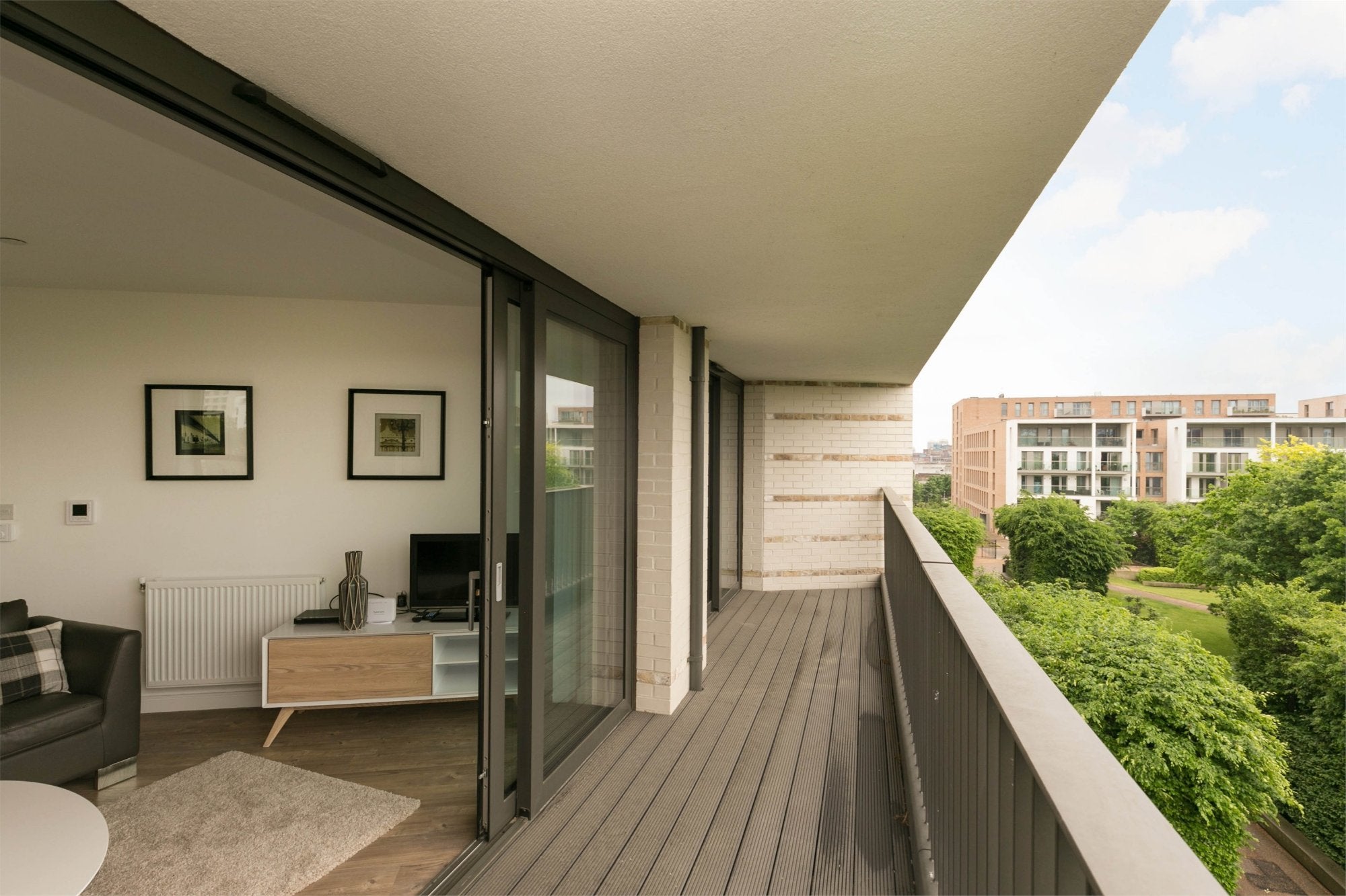 Flat Bramwell Way in Greater London