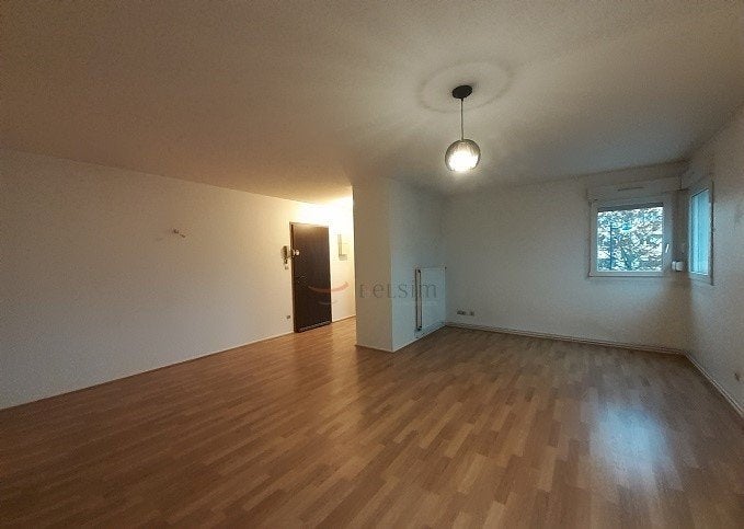 Flat Sente à My in Metz